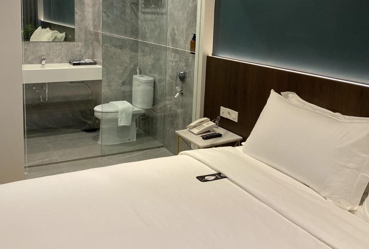 Luminor Hotel Tanjung Selor By Wh מראה חיצוני תמונה